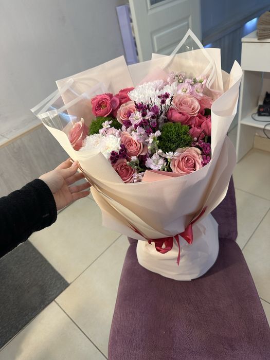 Букет цветов за 9000 тг