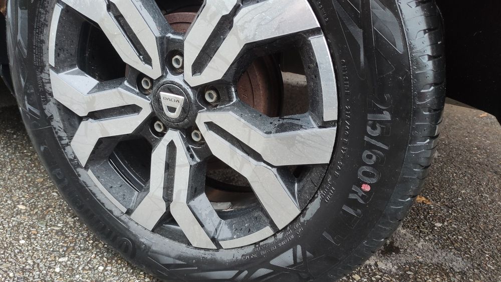 Continental  4 cauciucuri vara 215/60/17