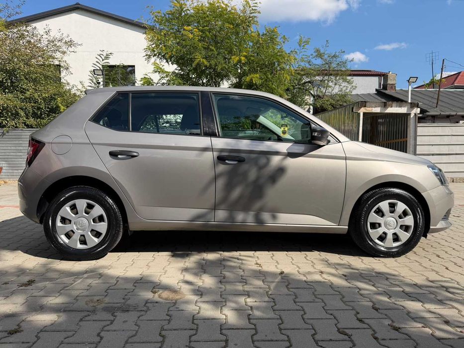 SKODA Fabia 2017 — imagine 4