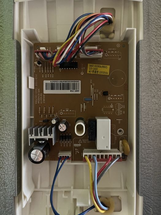 Холодильник не морозит? Мастер на дом