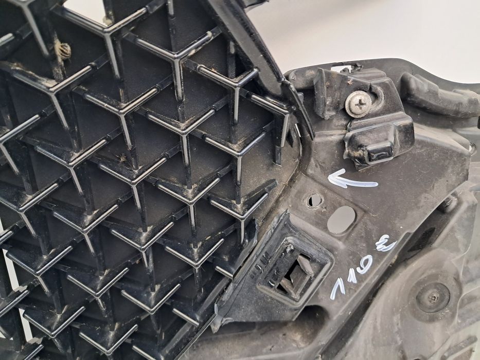 Грил решетка  Mazda CX5 2017/22г