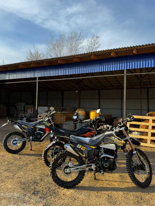 Продаётся эндуро мотоцикл 300 и 250куб