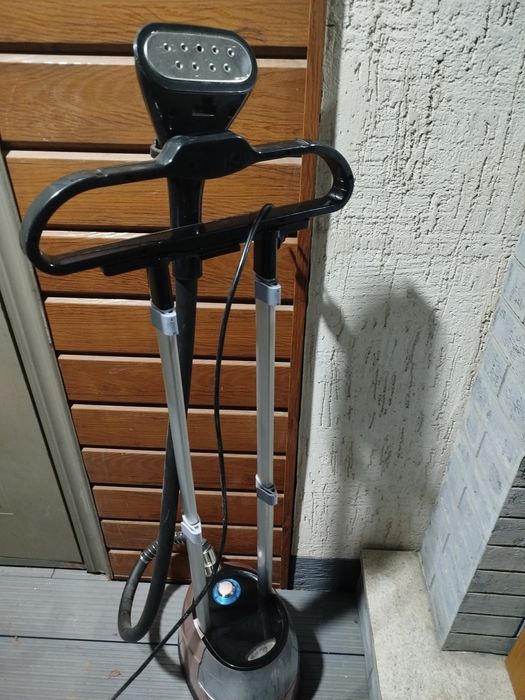 Продам паровой утюг отпариватель