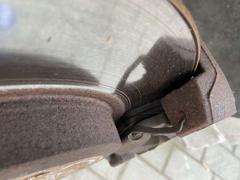 Kit frane etrieri bmw 330i 330d Bmw E46 fata spate