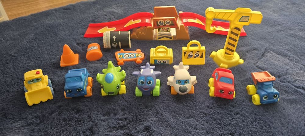 Set masinute si avioane