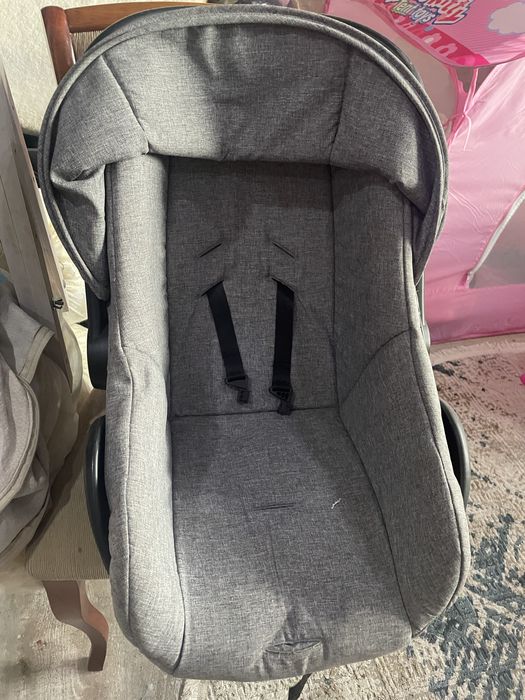 Продаю детское автокресло люльку