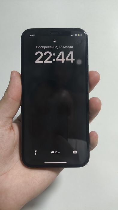 Продам айфон 12 про 256 г