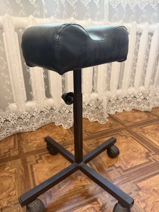 Подставка для педикюра