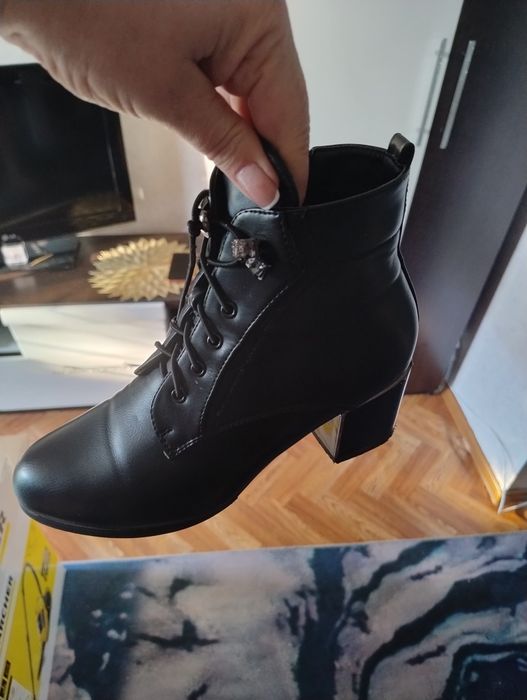 Продам ботильоны