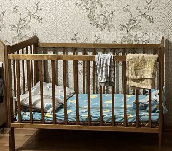 Продам детскую кроватку