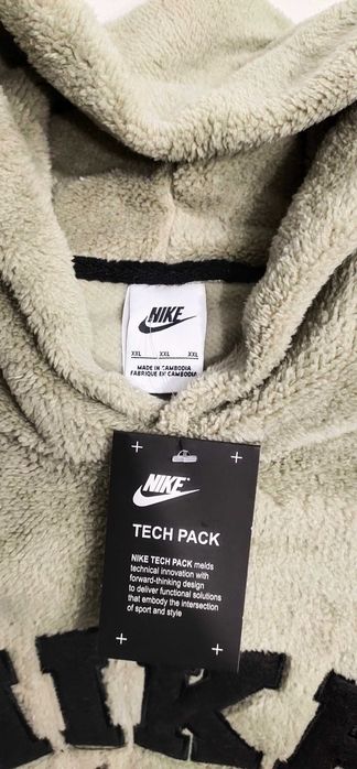 Кофта Nike с капюшоном