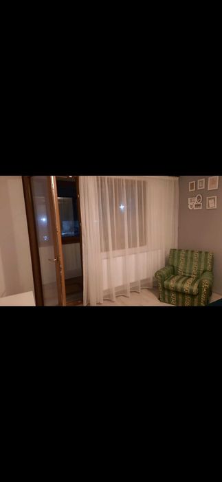 Inchiriez apartament o camera si balcon,46 mp,cartierTei