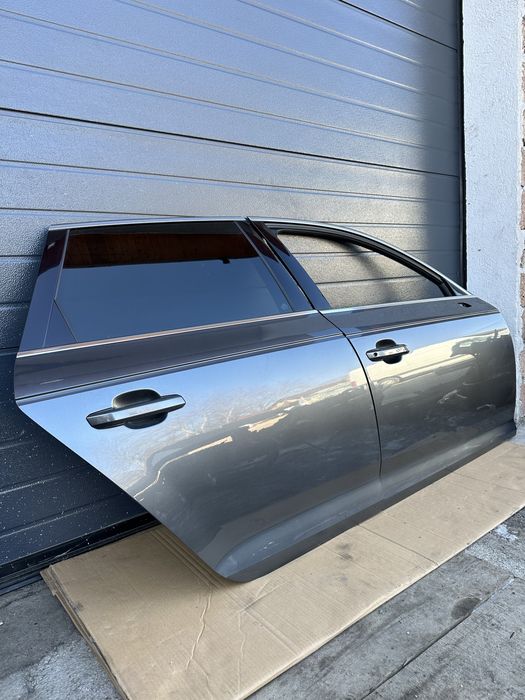 Usi dreapta / Portiere dreapta Audi A4 B9, S4 B9 2016-2020