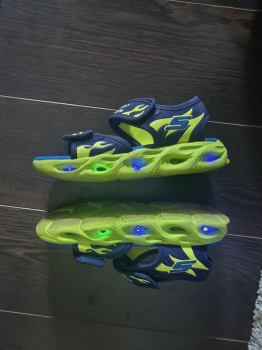 Sandale copii Skechers mărimea 30 (19 cm)