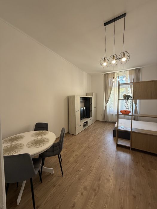 Apartament cu 1 camera de inchiriat
