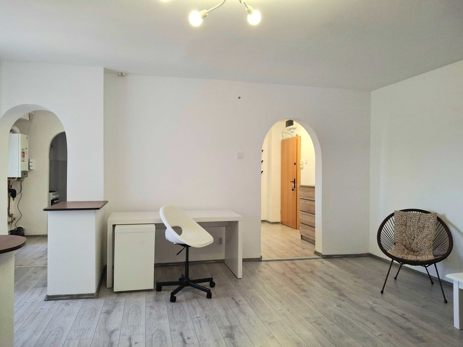 Proprietar, inchiriez ap. 2 camere - Centrul Civic str. Mihail Kogalniceanu, termen lung