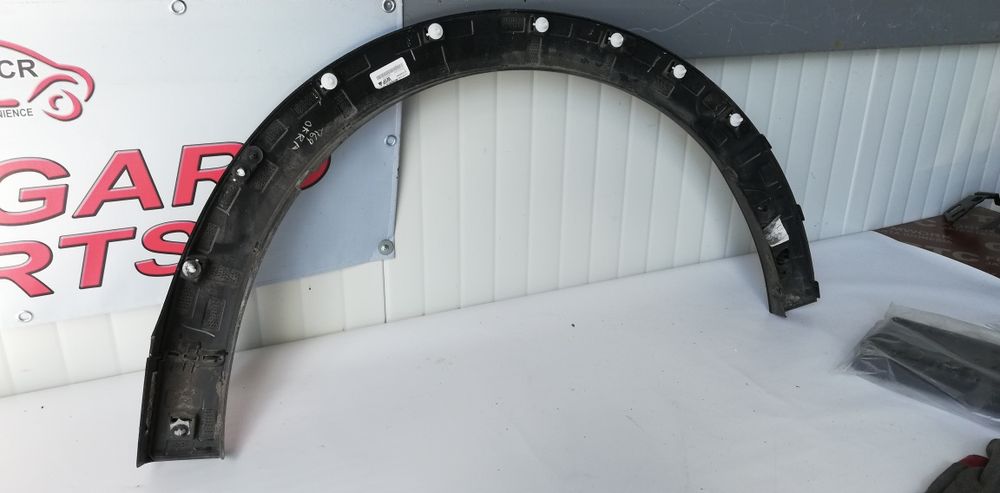 Заден десен надкалник Ford Mustang Mach-e 2021-