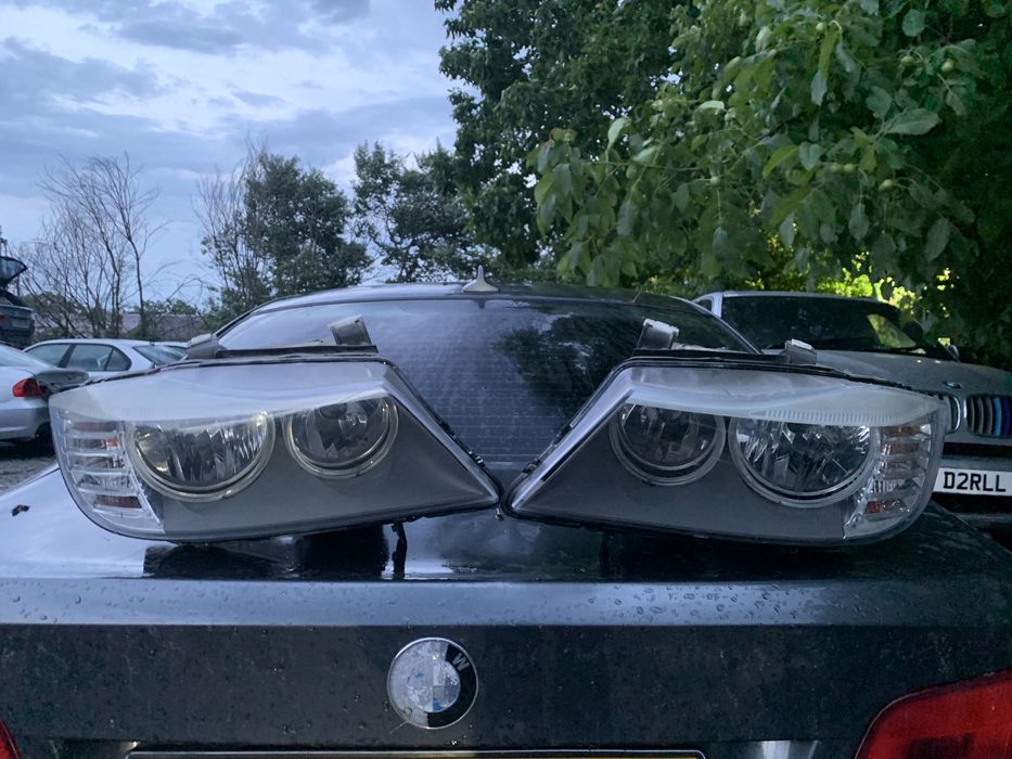 Продаваме фарове за бмв е90 фейслифт bmw e90 facelift.