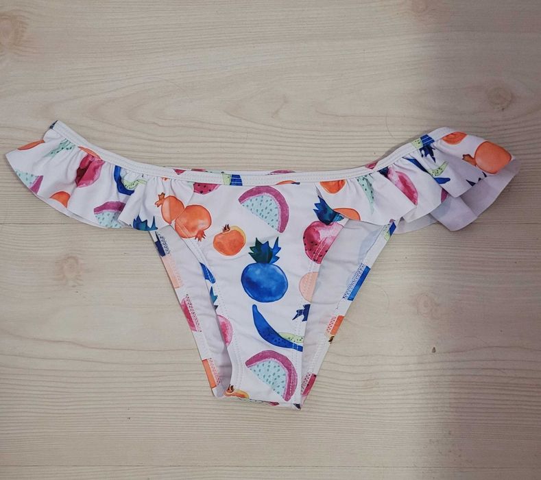 Бански костюми и долнища 10лв s-m размер.