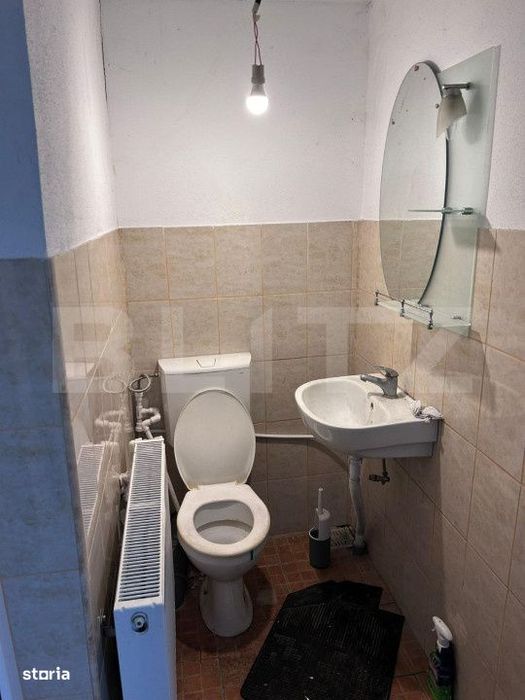 Casa cu 4 camere, cazare muncitori sau sediu firma,  cartierul Romanes