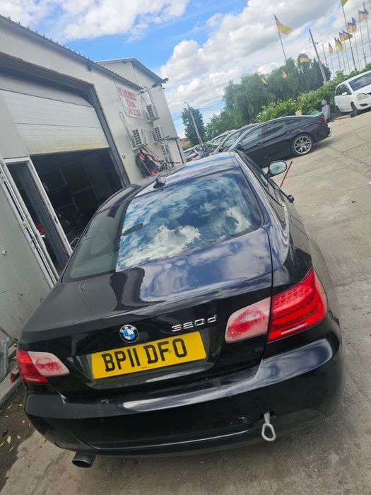 Dezmembrez Bmw 320d e 92 M paket