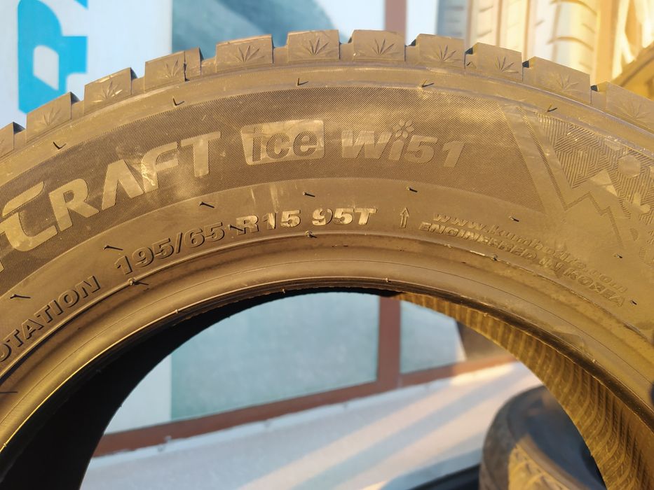 Kumho 195/65R15 WI51