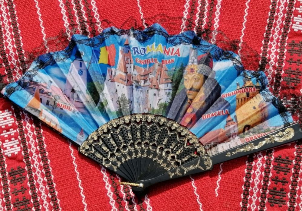 Suvenir Romania - gentuta monede, Evantai, magnet frigider