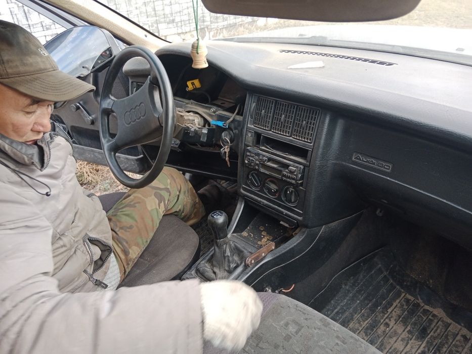 Ауди 80б3 на запчасти