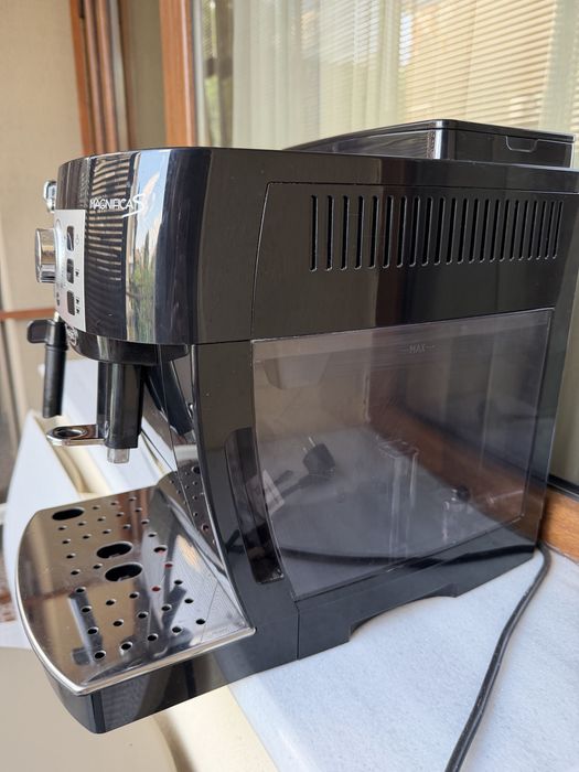 Кафе машина De’ Longhi