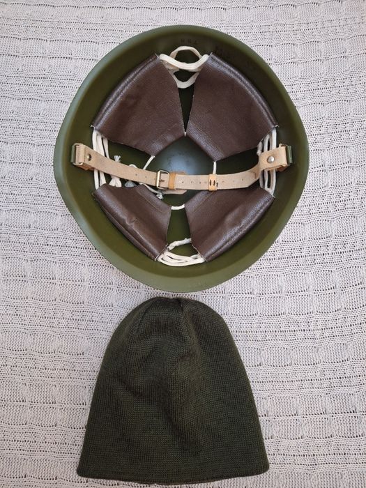 Шлем стальной (армейский)