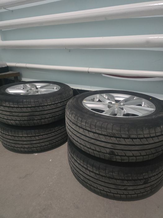 Холати янги турибди