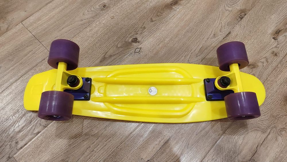 Скейтборд (подходит для детей)