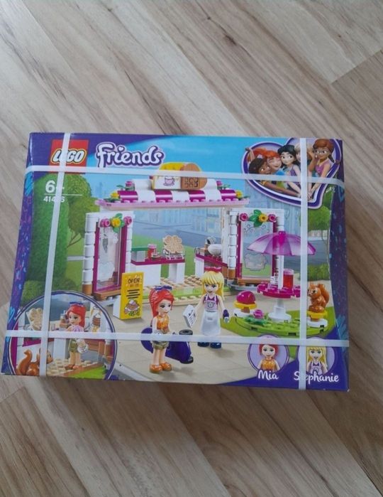 LEGO Friends  nou sigilat - Cafeneaua parcului Heartlake City 41426