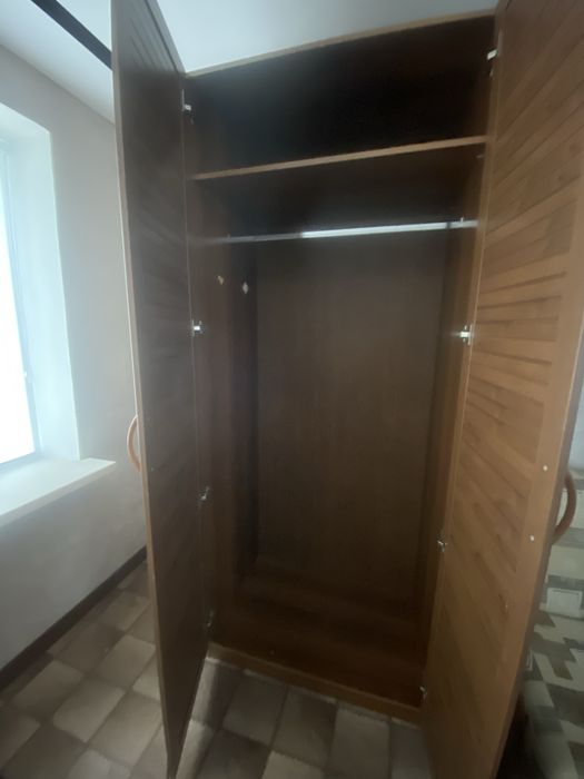 Плательный шкаф продам