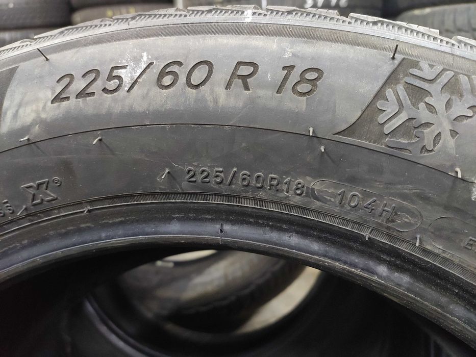 4бр Зимни Гуми 225 60 18 - Michelin - Runflat