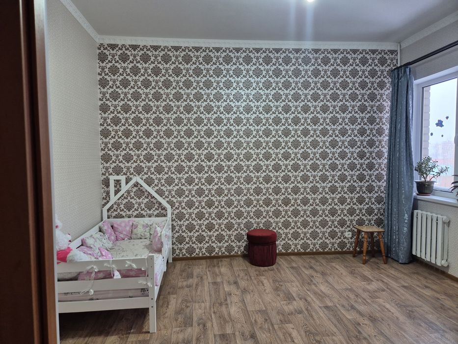 Продам кроватку детскую,   домик