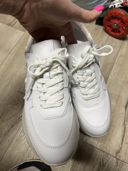 Кроссовки Bogner 40 размер Оригинал