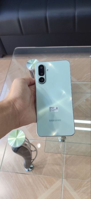 Samsusg galaxy M36