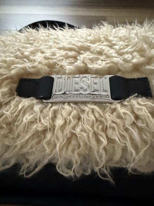 Оригинална дамска чанта DIESEL от кожа