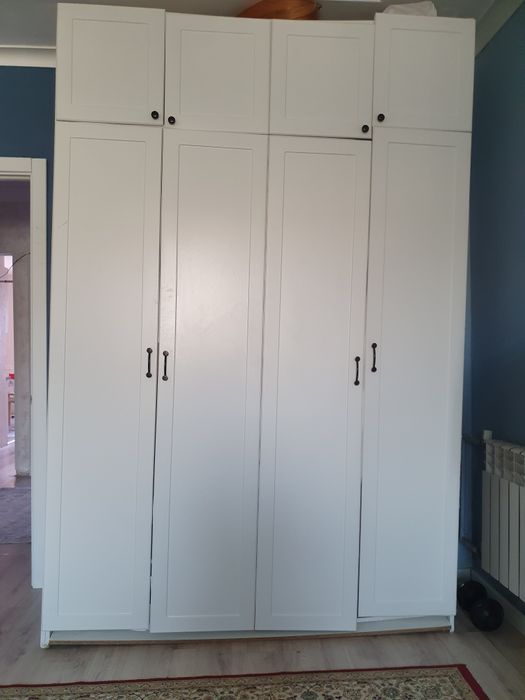 Шкаф и полки б/у