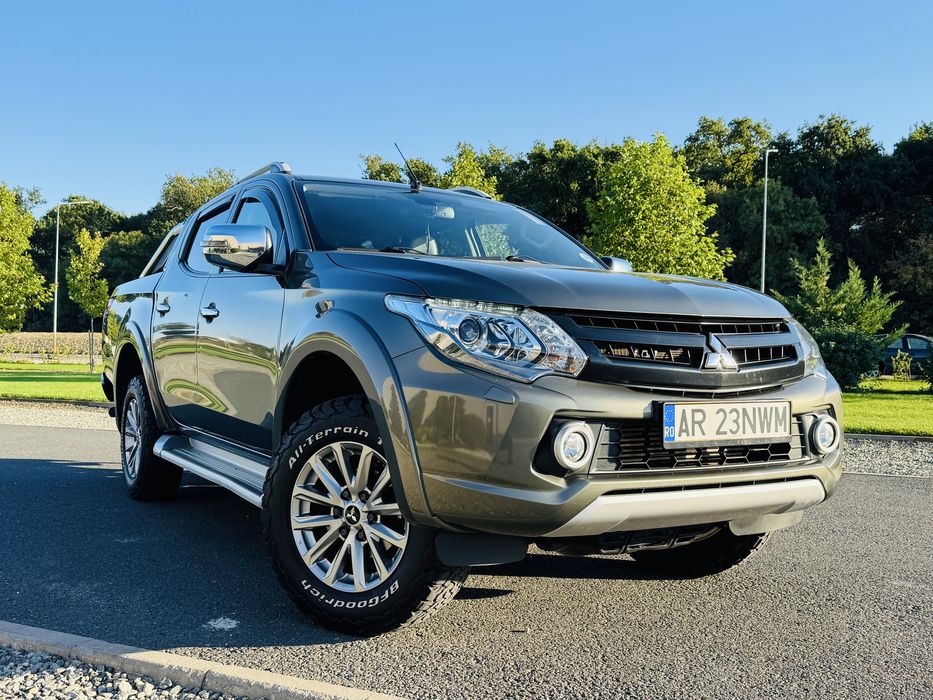 Mitsubishi L200 2018 2.4 DI-D 181CP Automatic | INSTYLE (Top) | 160.000 km | Revizii la zi