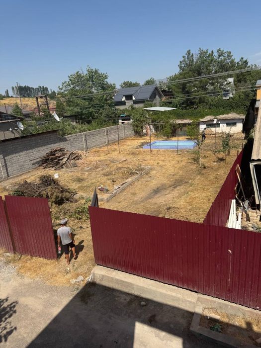 ДАЧА сотилади Паркент туман,"СВТ АВИАСОЗЛАР" да. 5.5 соток. ХАВОСИ ЗУР