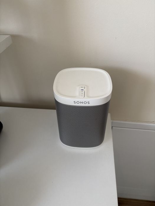 Boxa Sonos One impecabila