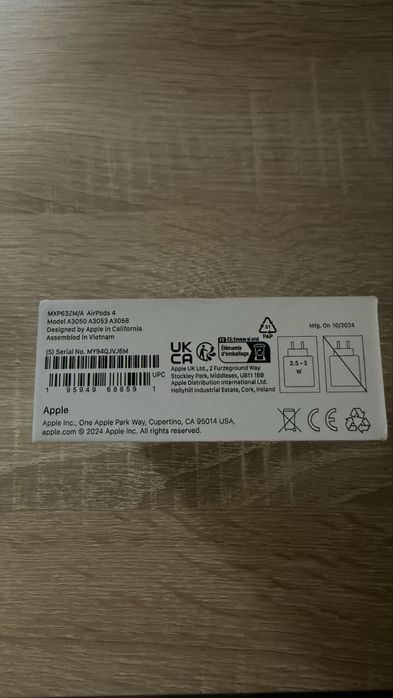 Оригинални Apple AirPods 4