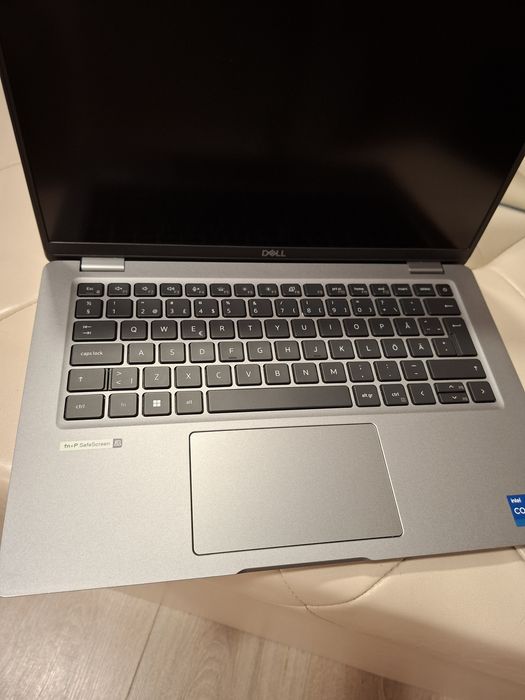 Dell Latitude 5430, 14" Touch , i5 1245U, 16Gb, 256SSD