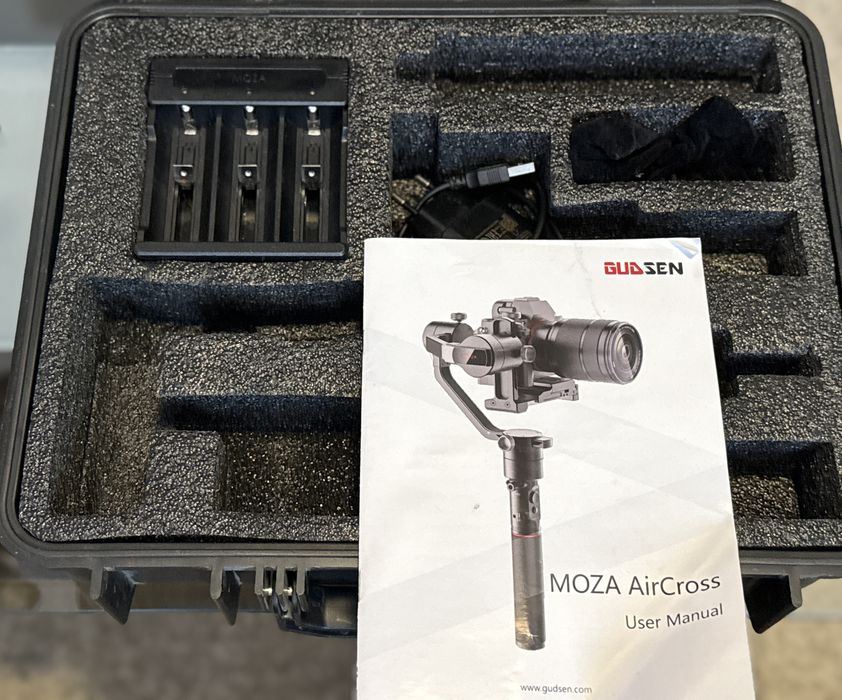 Vând Gimbal MOZA AirCross