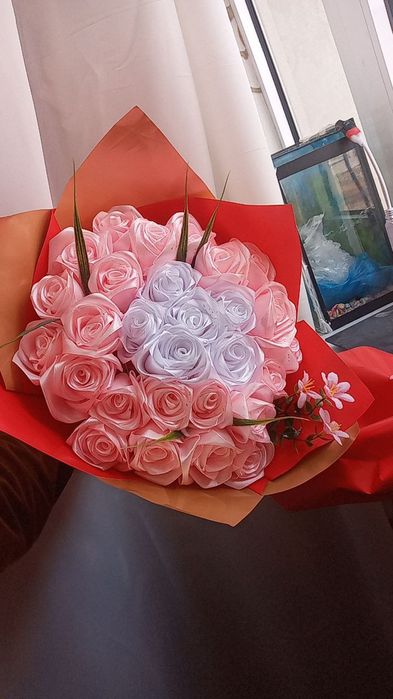 Лентадан гул ясаб берамиз хохлаган размер хохлаган рангда ясаб берила