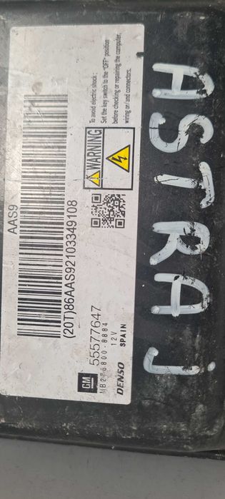 Компютър двигател Opel Astra J 1.7cdti 2010г.