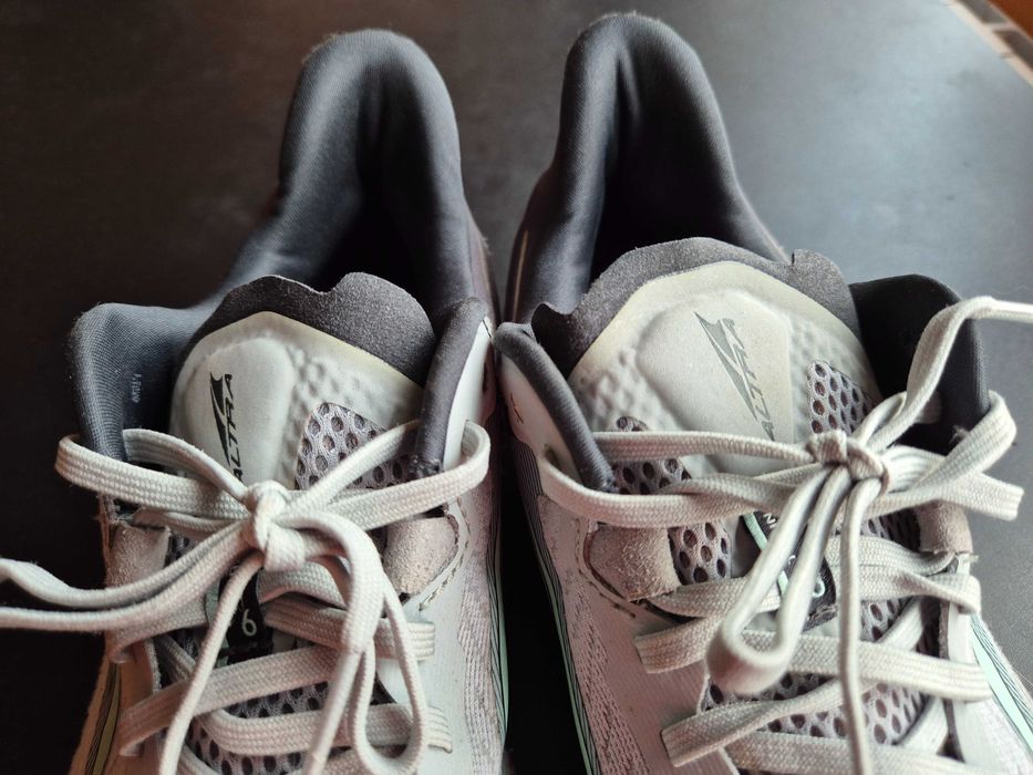 Обувки за бягане Altra, номер 41