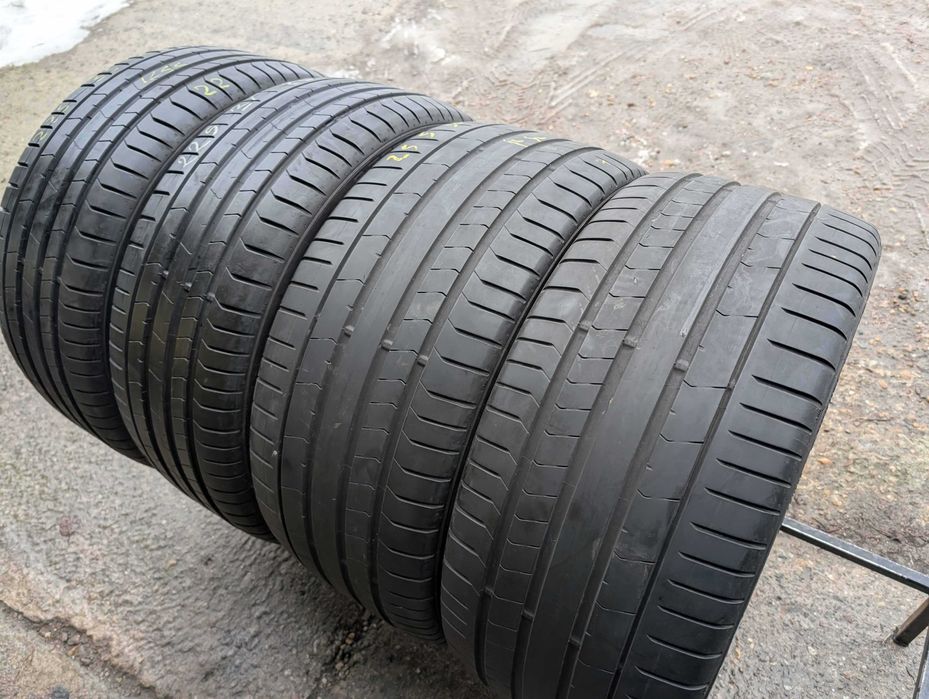 SET 4 Anvelope Vara 225/35 R20 + 255/30 R20 PIRELLI P Zero - Runflat